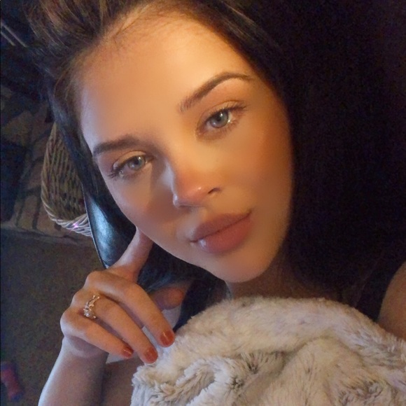 savannahfran835